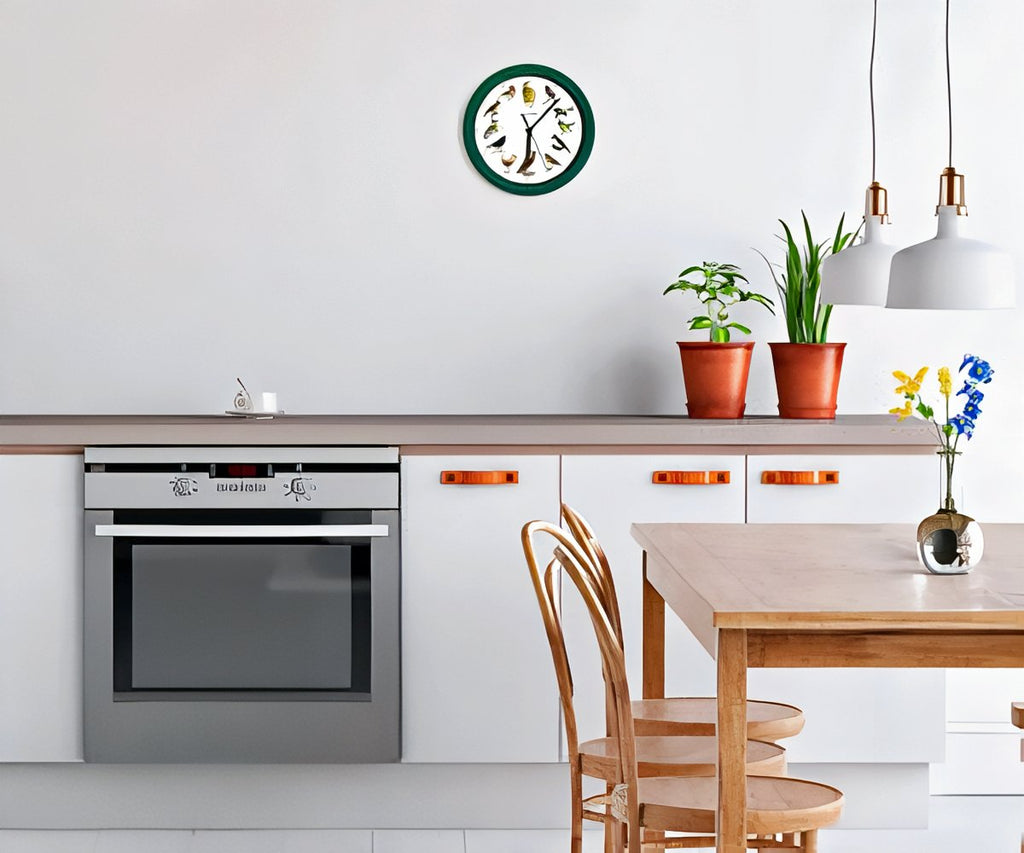 Birdsong Clock  a 199 LEU